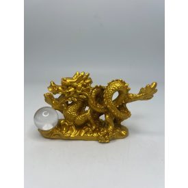 Arany Sárkány Szobor Üveggömbbel